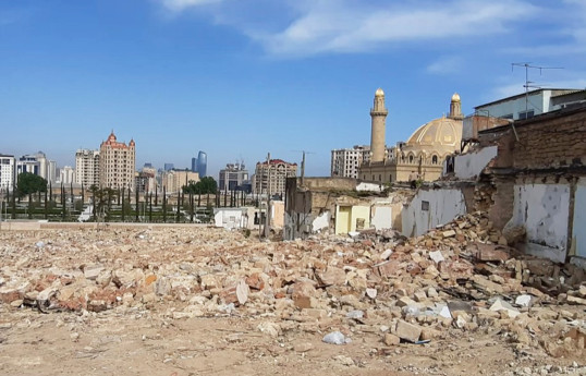Вокруг мечети Тезепир начинается масштабный снос  