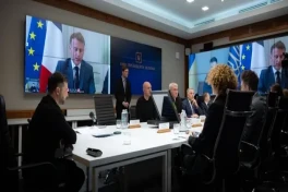 Зеленский: Несмотря на переговоры война до сих пор продолжается