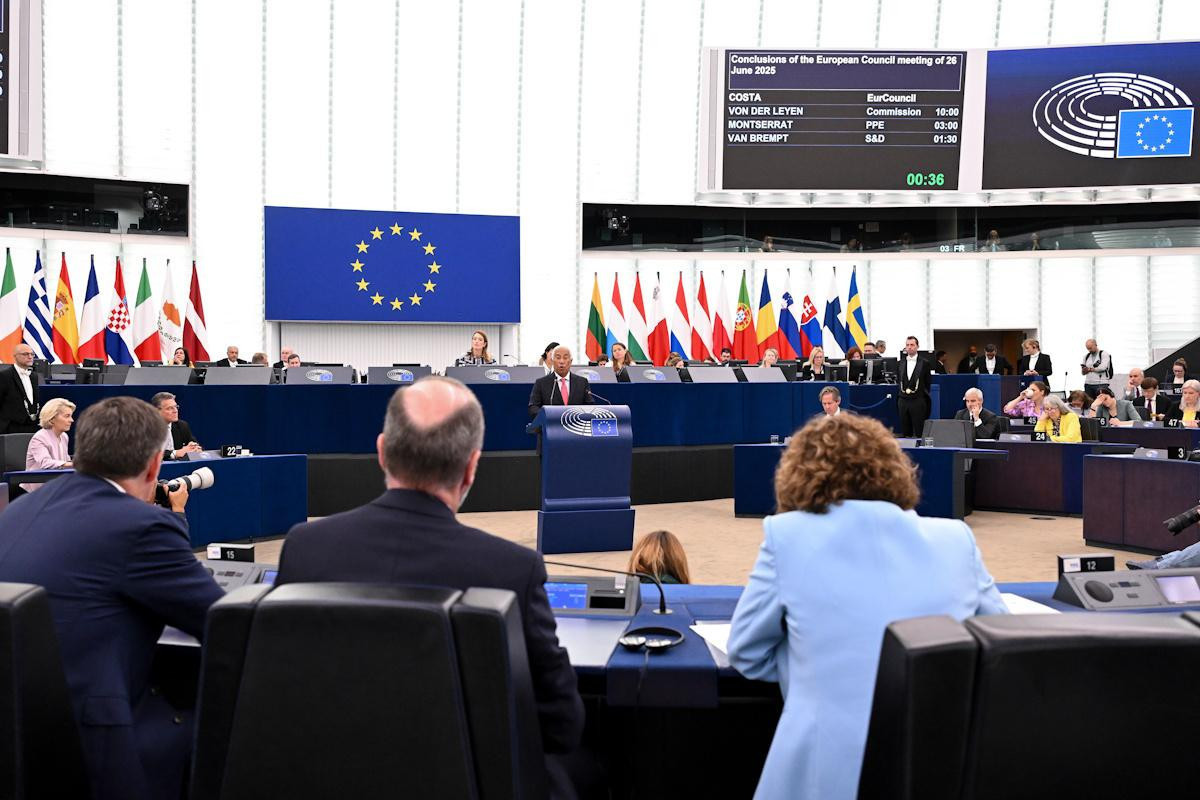 Европарламент резко раскритиковал "мирный план" Трампа