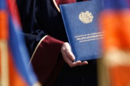 Минюст Армении обещает к марту подготовить новый текст Конституции