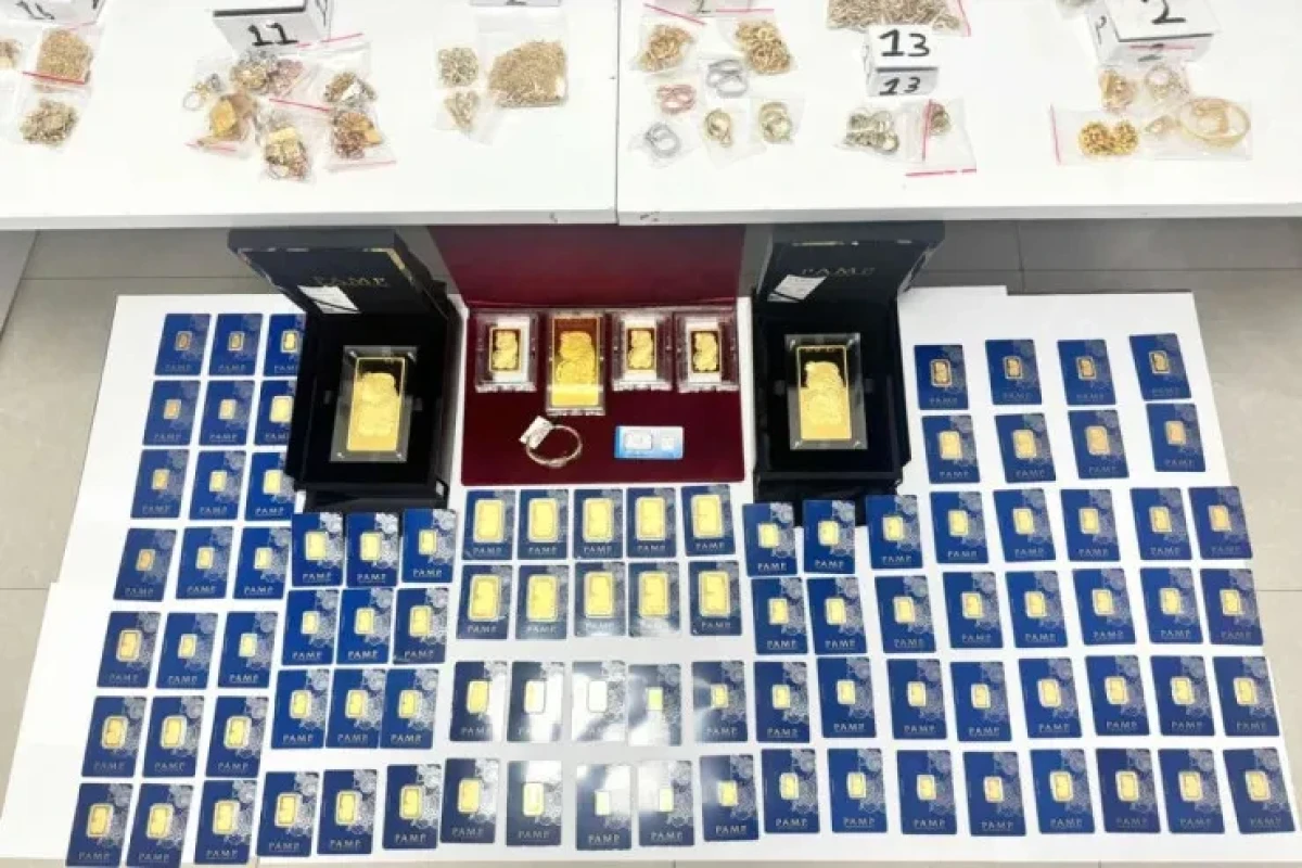 В Баку пресечена попытка ввоза контрабанды золота на сумму 2,4 млн манатов-ФОТО 