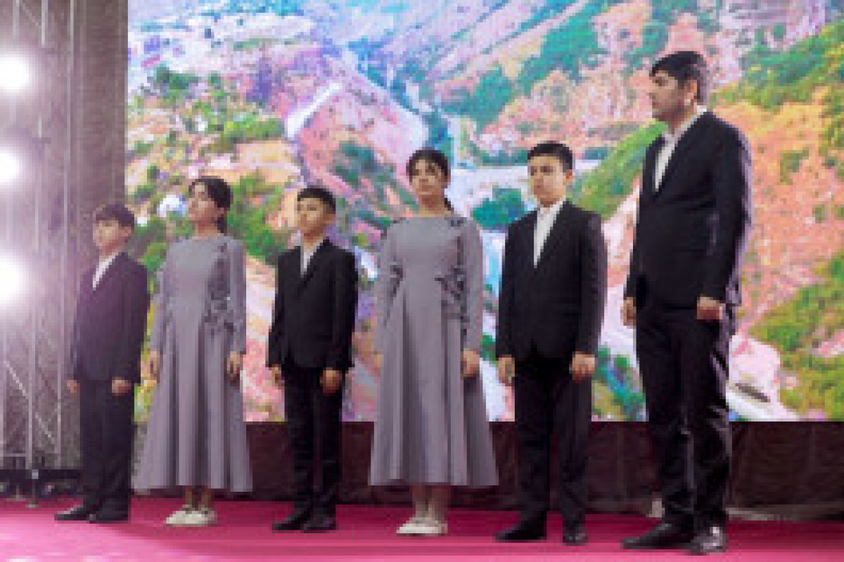 Международный фестиваль в АМУ объединил студентов и дипломатов со всего мира-ФОТО 