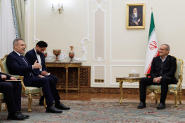 Хакан Фидан встретился с Масудом Пезешкианом