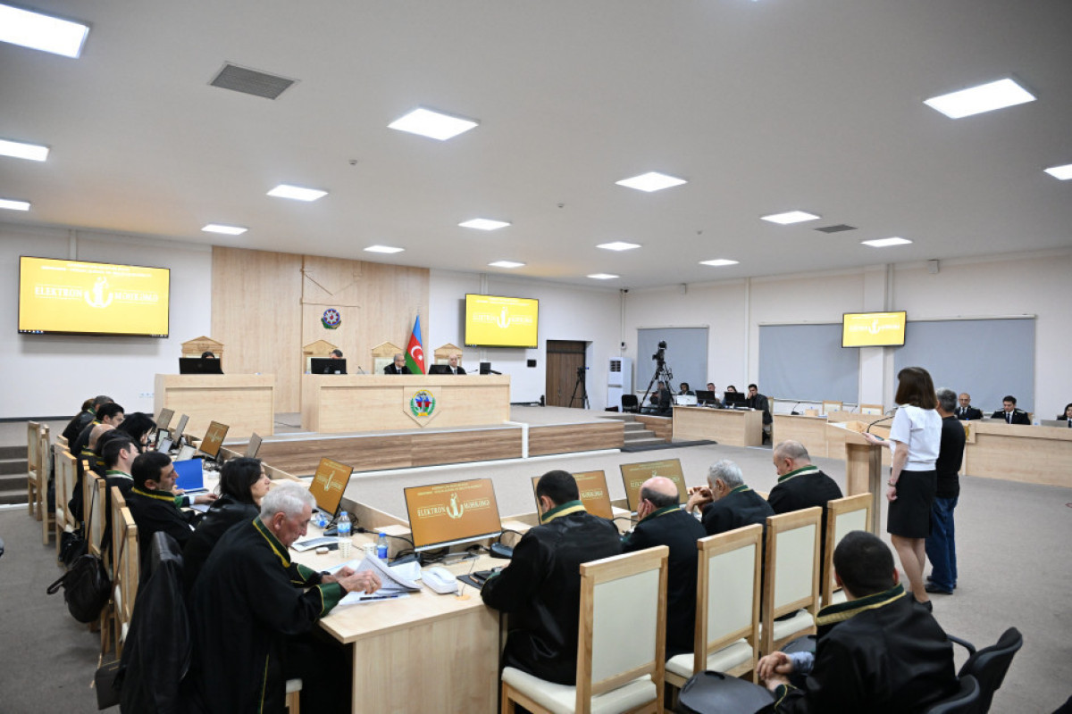 На суде оглашены документы о ракетных обстрелах районов Азербайджана в период Отечественной войны