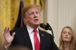 Трамп: США получат более $1 трлн в год  от пошлин