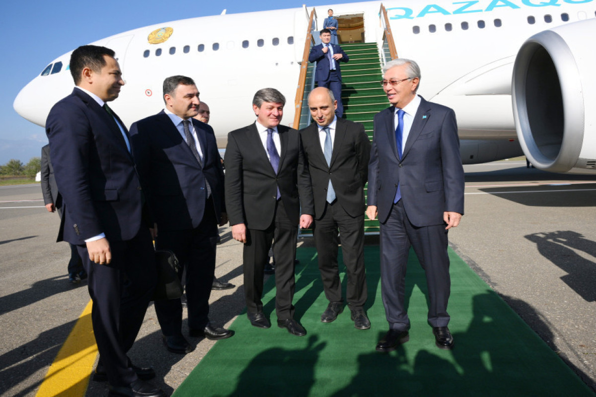 Президент Казахстана прибыл с визитом в Азербайджан -ФОТО 