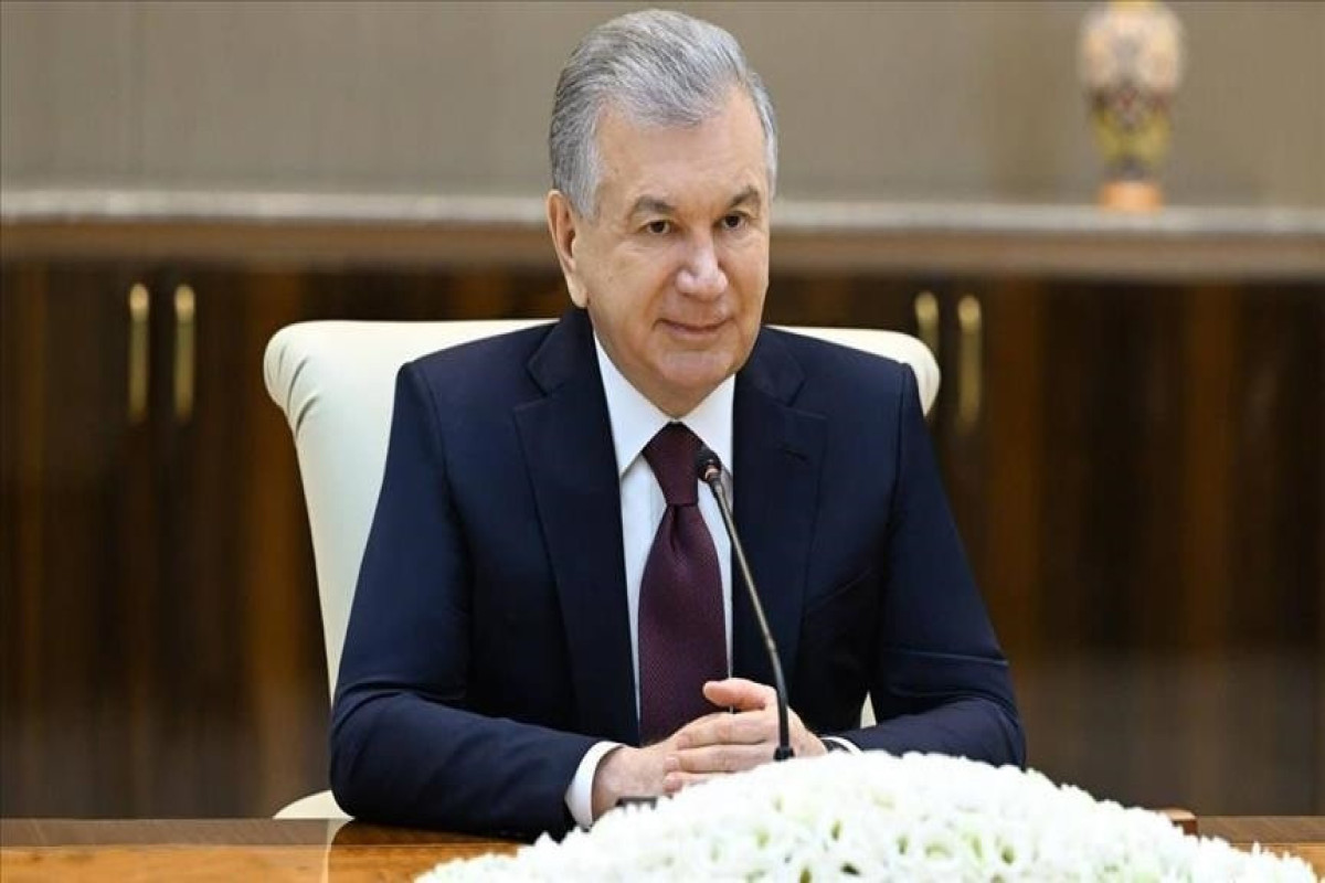 Президента Узбекистана прибыл в Азербайджан для участия в саммите ОТГ-ФОТО 
