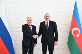 Ильхам Алиев позвонил Владимиру Путину
