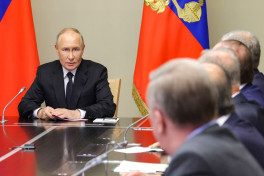 Путин провел совещание с членами Совбеза