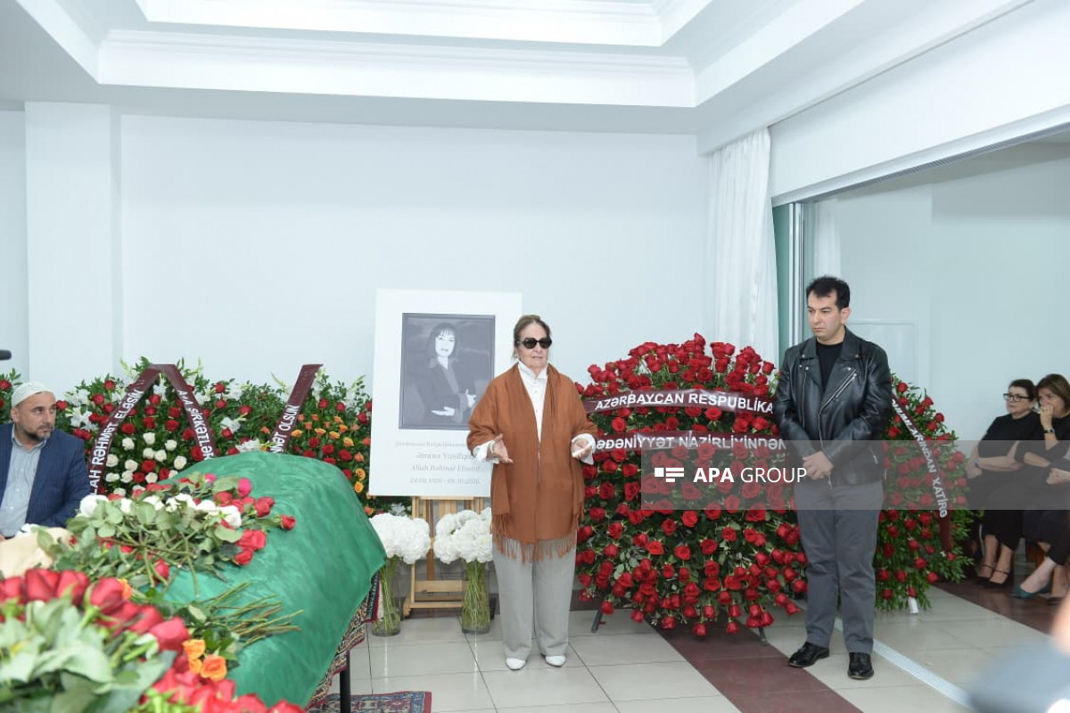В Баку простились с народной артисткой Аминой Юсифгызы-ФОТО -ОБНОВЛЕНО 