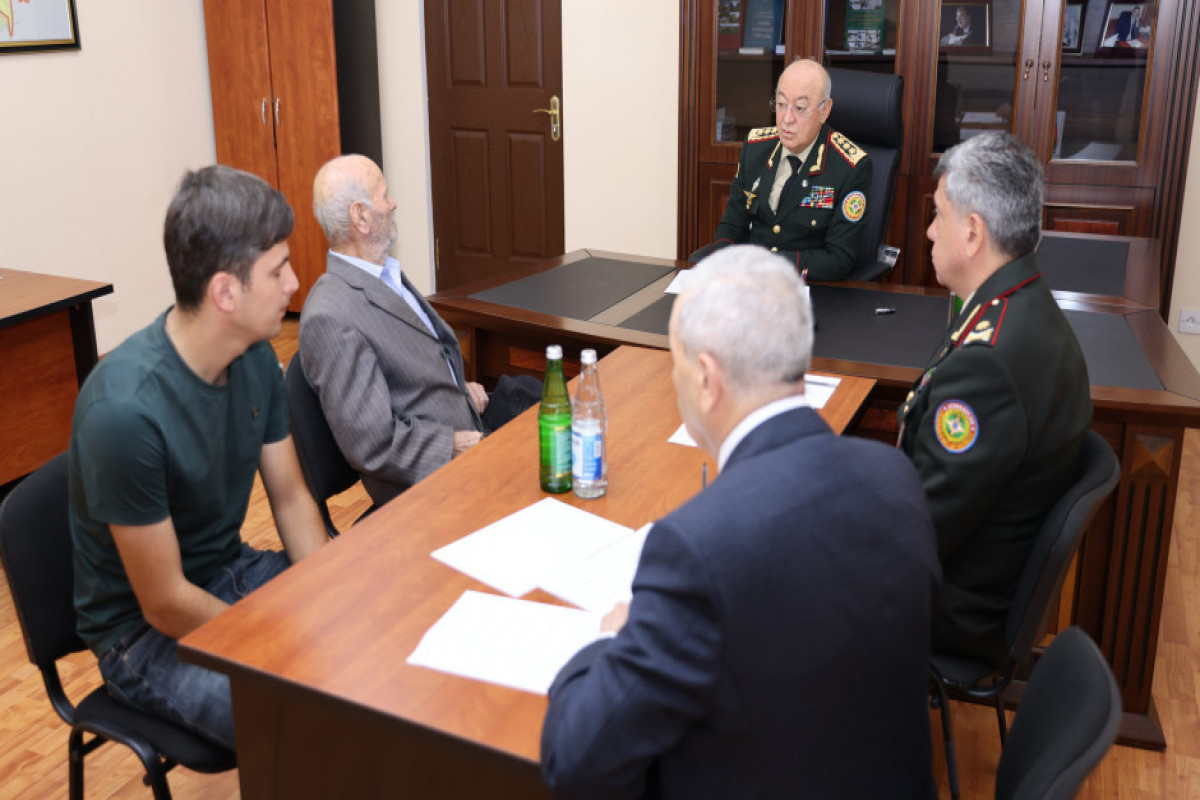 Кямаледдин Гейдаров принял граждан в городе Сальян -ФОТО 