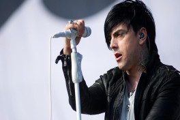 Осужденного за педофилию солиста группы Lostprophets убили в тюрьме