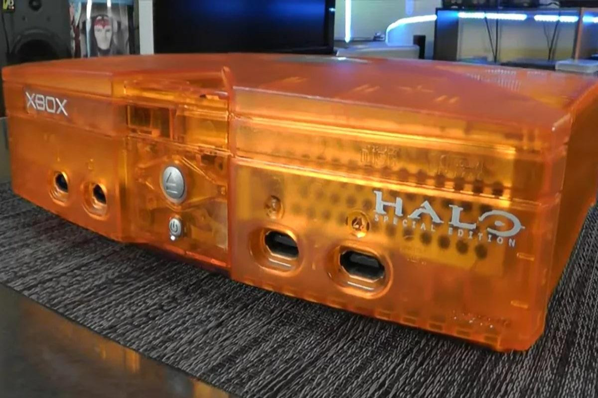 Игровой коллекционер случайно купил редчайшую Xbox Halo Edition за 50 долларов