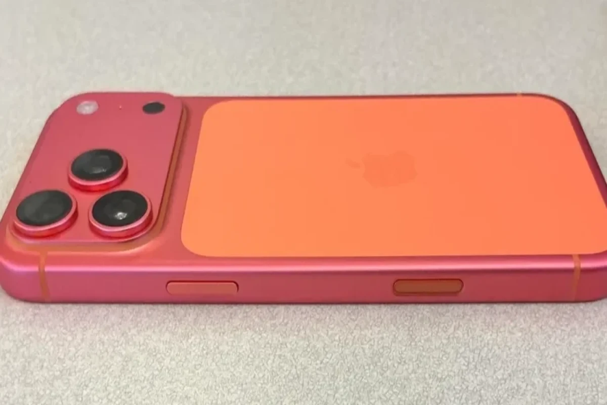 Новый iPhone 17 снова под огнем критики: оранжевые модели "линяют" до розового