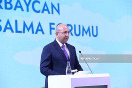 Алиев направил обращение участникам III Азербайджанского национального форума по градостроительству
