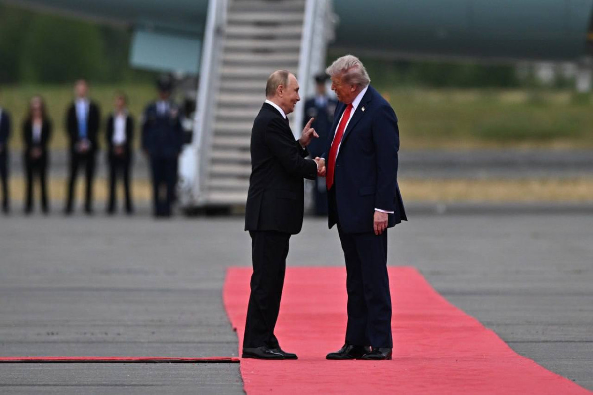 Президенты России и США Владимир Путин и Дональд Трамп