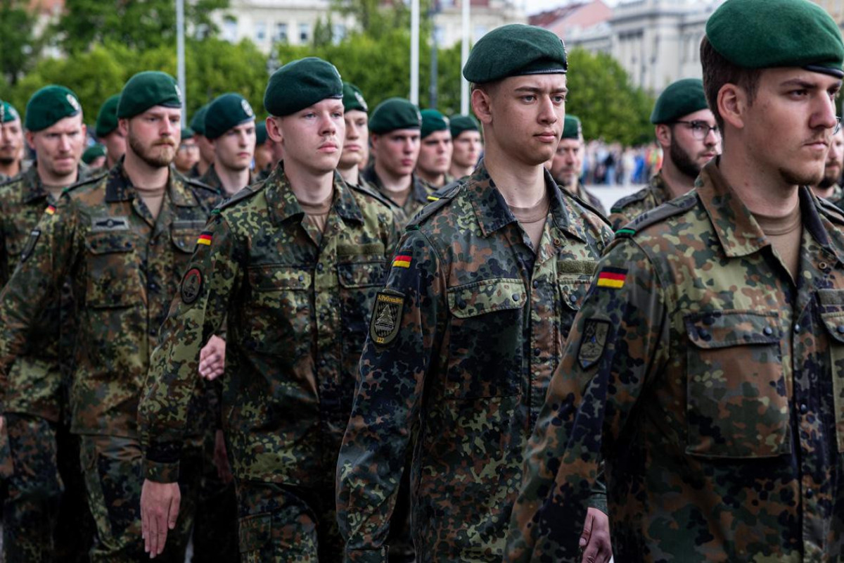 Немецкая армия отправит троих солдат в Израиль для обеспечения перемирия с ХАМАС