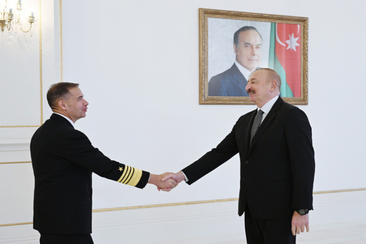 Президент Азербайджана принял адмирала ВМС США Брэда Купера-ФОТО 