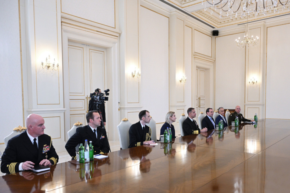 Президент Азербайджана принял адмирала ВМС США Брэда Купера-ФОТО 