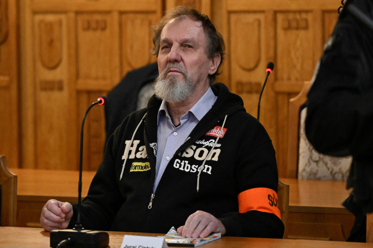 Стрелявший в Фицо преступник получил суровый срок