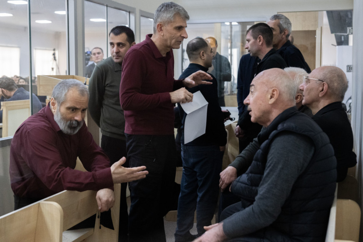 Оглашены показания азербайджанцев, подвергавшихся пыткам в армянском плену и заложниках - СУД 