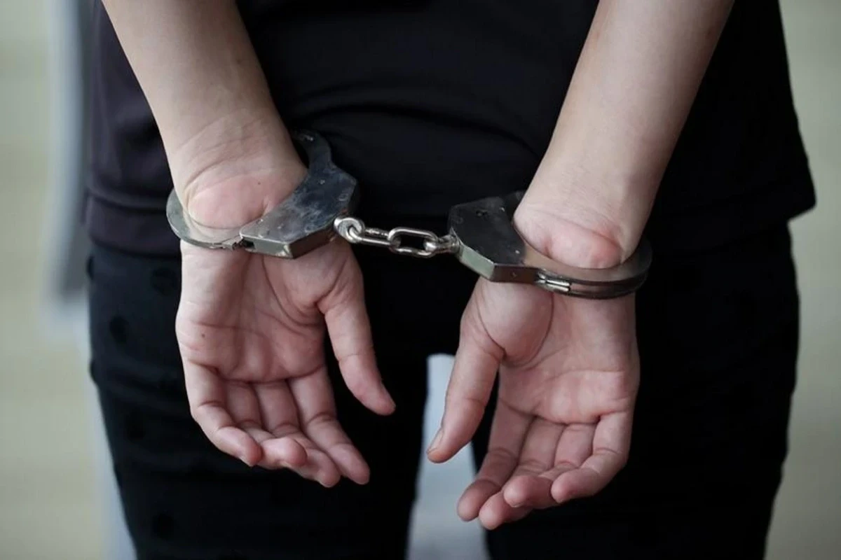 В Бинагадинском районе задержаны подозреваемые в серии краж