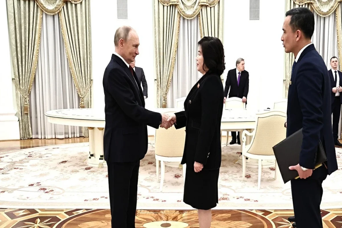 В Кремле прошла встреча Владимира Путина с главой МИД Северной Кореи