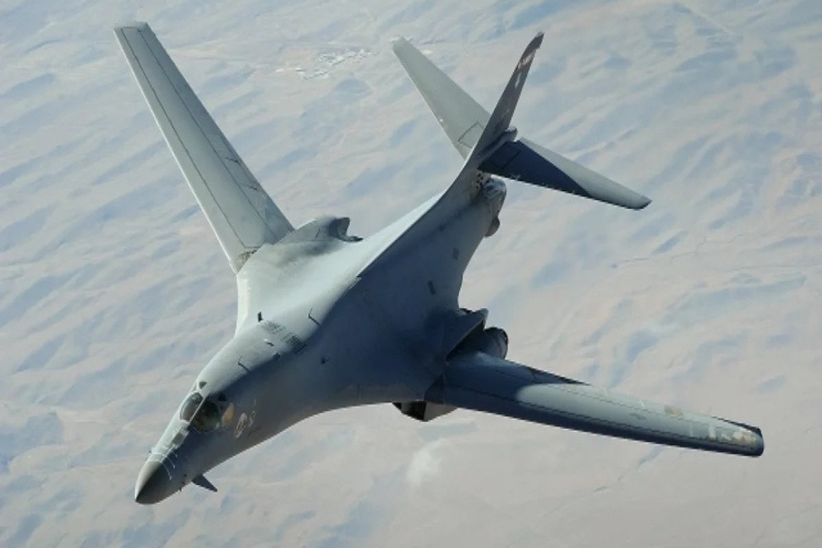 Бомбардировщики ВС США B-1 Lancer вновь пролетели у побережья Венесуэлы