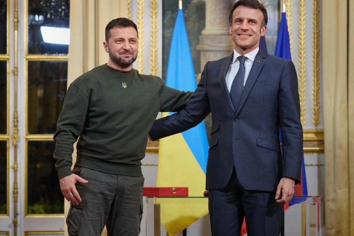 Гонсалес: Отправка военных в Украину может стоить Макрону его президентской карьеры