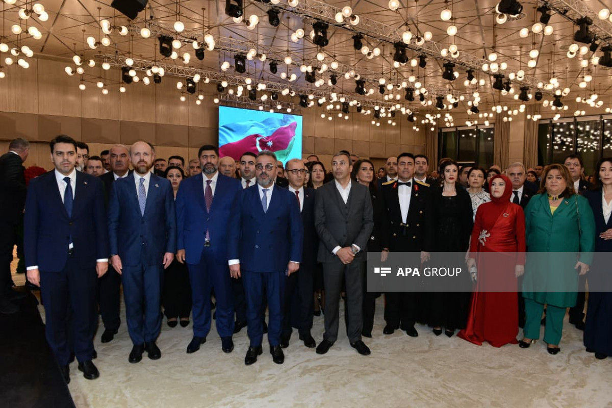 В Баку проходит торжество в честь 102-й годовщины основания Турецкой Республики-ФОТО