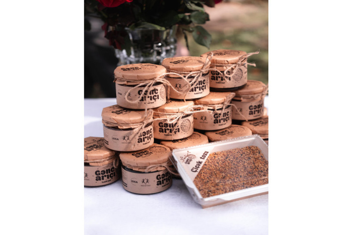 Лейла Алиева встретилась в Габале с участником проекта «Молодой пчеловод»-ФОТО