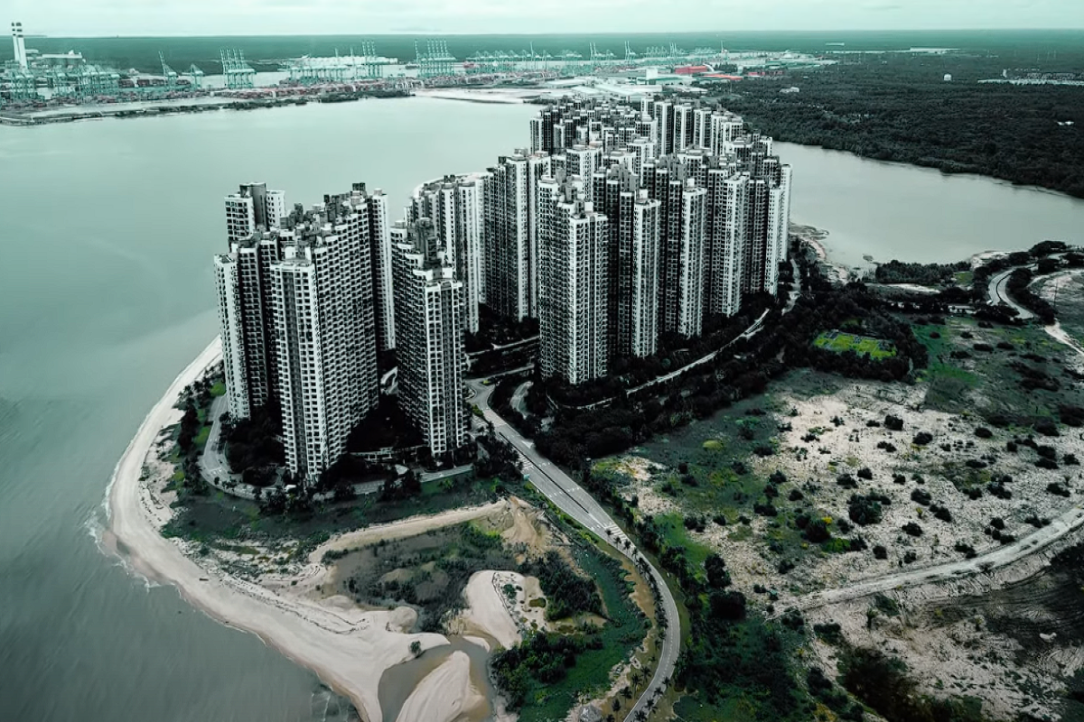 В Малайзии пустует город, построенный для 900 тысяч жителей-ФОТО