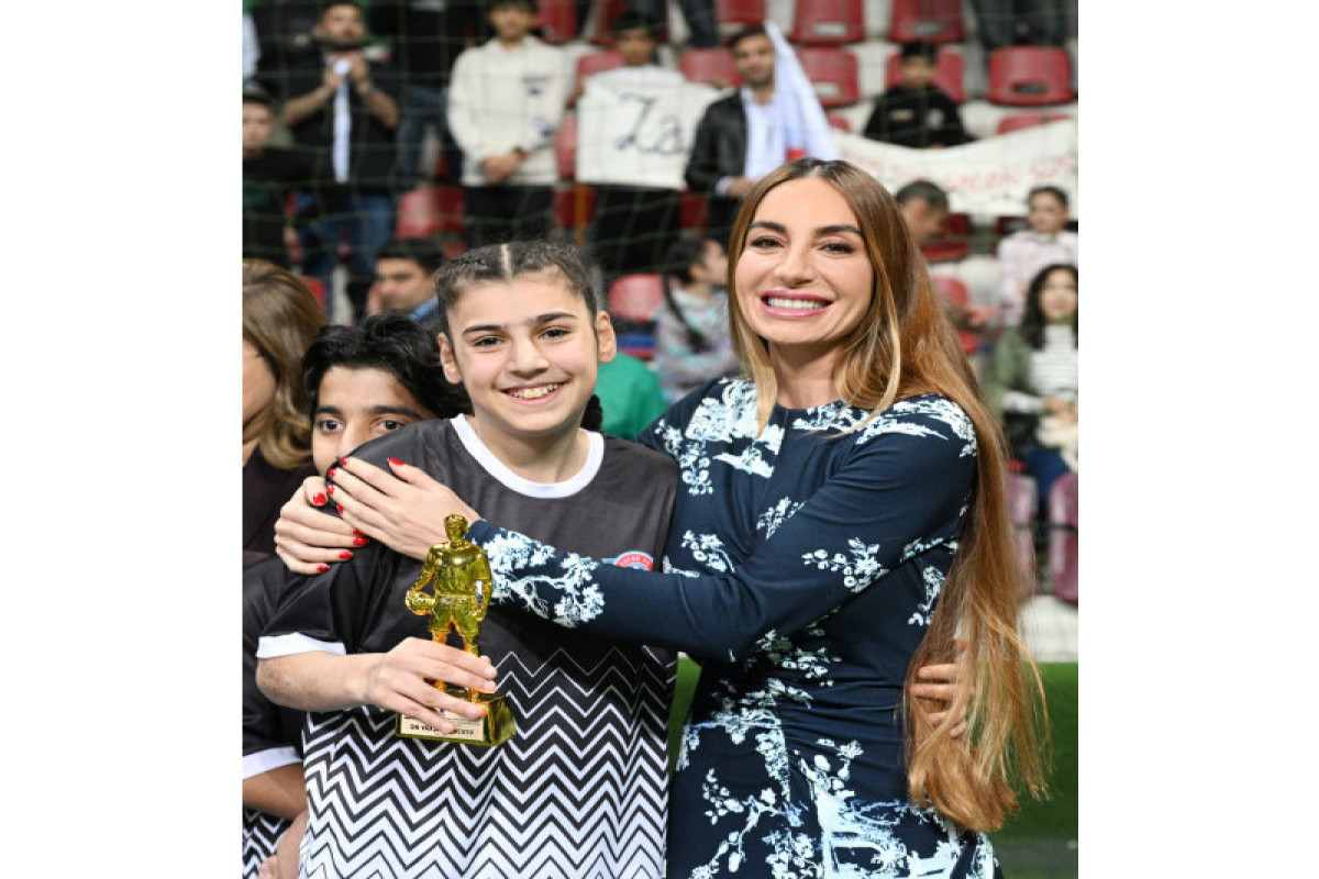 По инициативе Лейлы Алиевой организован очередной турнир по мини-футболу среди команд детских домов