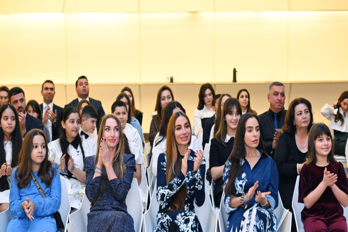 Состоялась презентация музыкальных инструментов, приобретенных при поддержке Фонда Гейдара Алиева