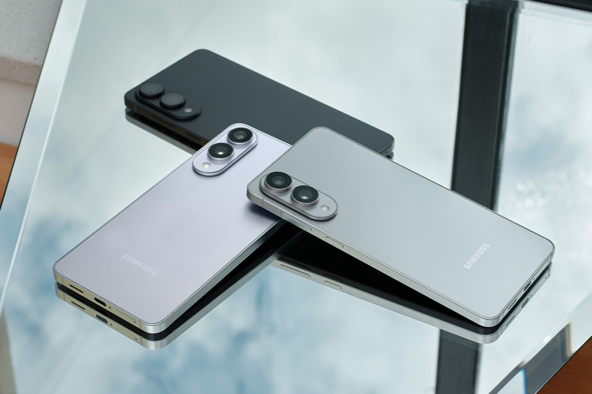 Edge 2.0: Samsung создает самый тонкий смартфон в истории бренда