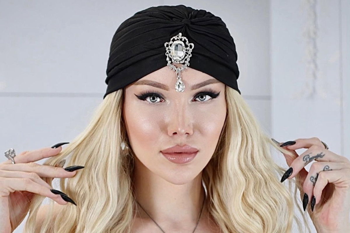 Я не обязана оправдывать чужие мечты: исповедь певицы и женщины-трансгендера - ЭКСКЛЮЗИВ VESTI.AZ 