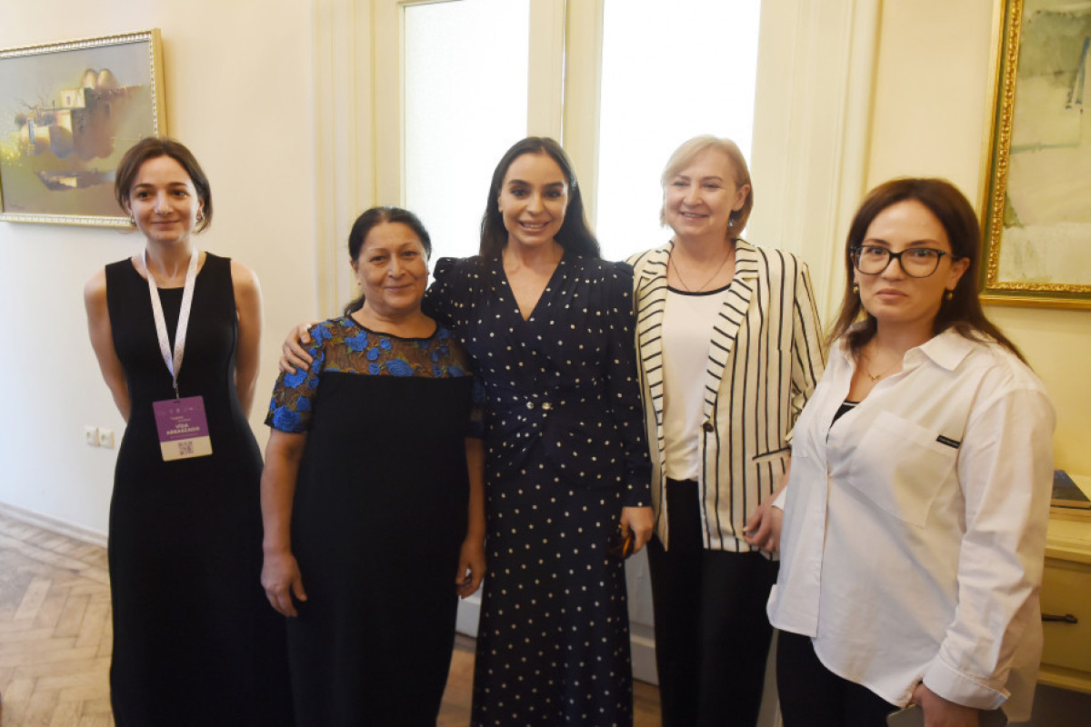 В рамках ART Weekend представлен перформанс «Фисташка: живое наследие»