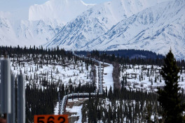 Сенат США одобрил резолюцию об отмене запрета на добычу нефти и газа на Аляске