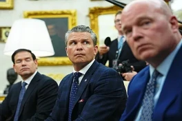 СМИ: Высшие должностные лица США начали переезжать на военные базы