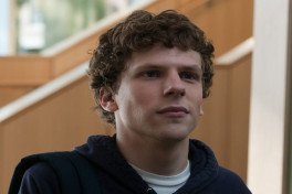 Джесси Айзенберг намерен пожертвовать почку незнакомцу