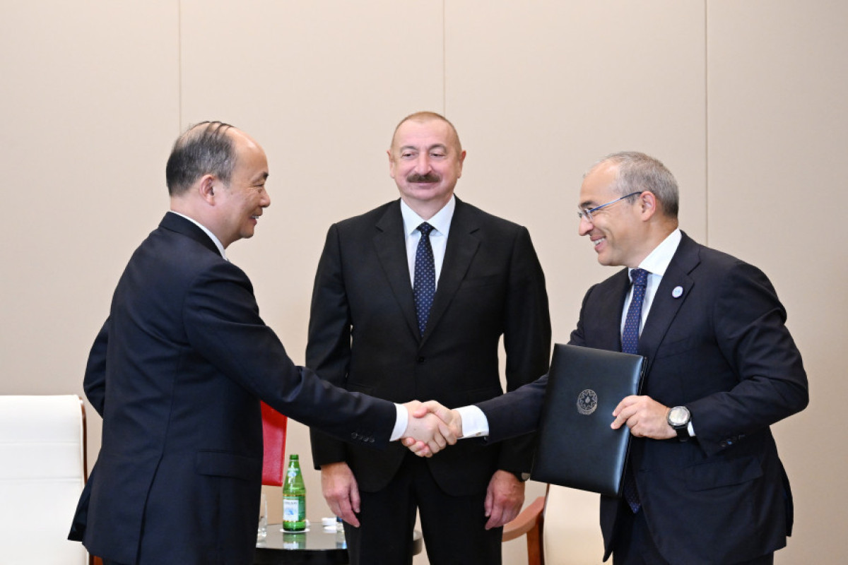 Алиев встретился с главой компании «China National Chemical Engineering»