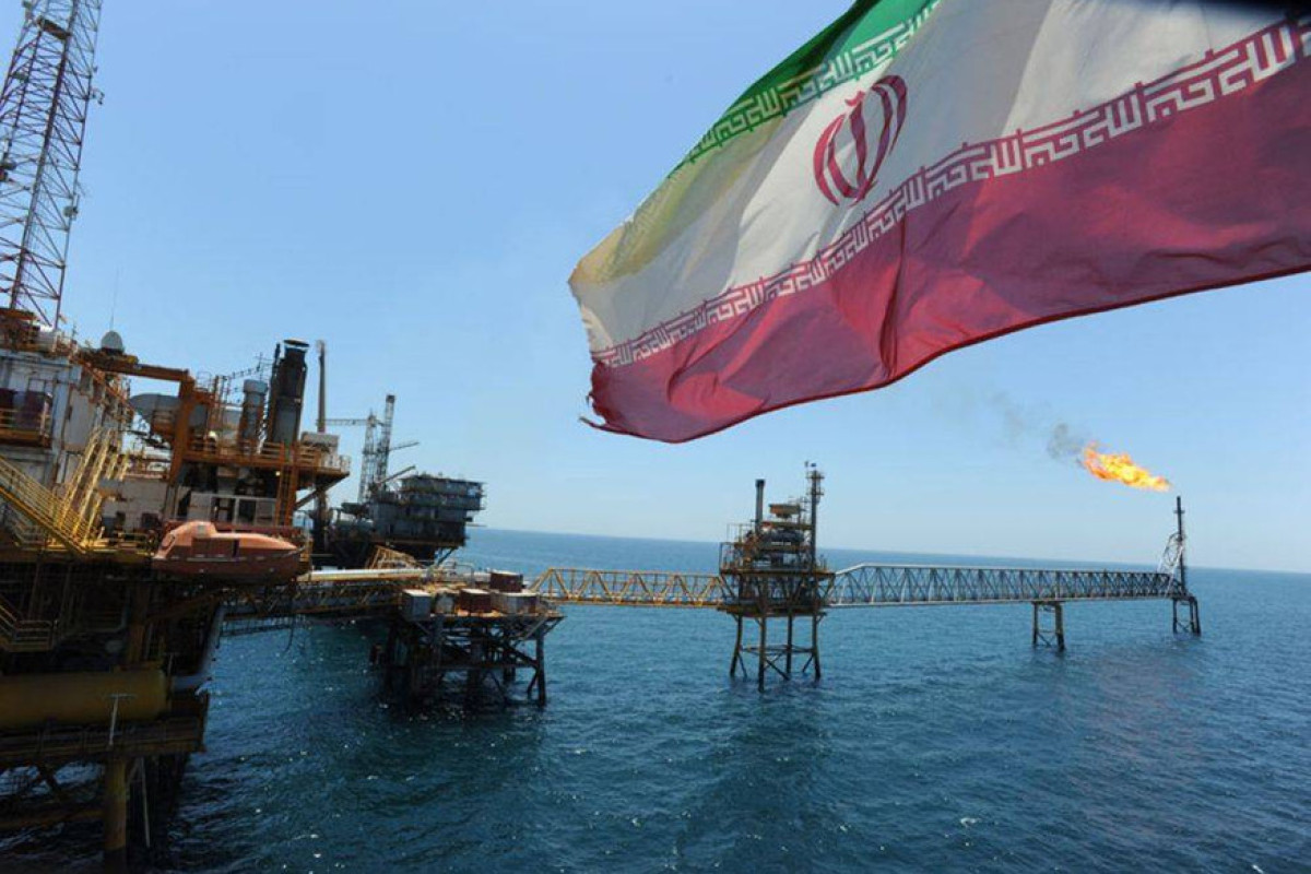 США ввели санкции против семи компаний за транспортировку иранской нефти