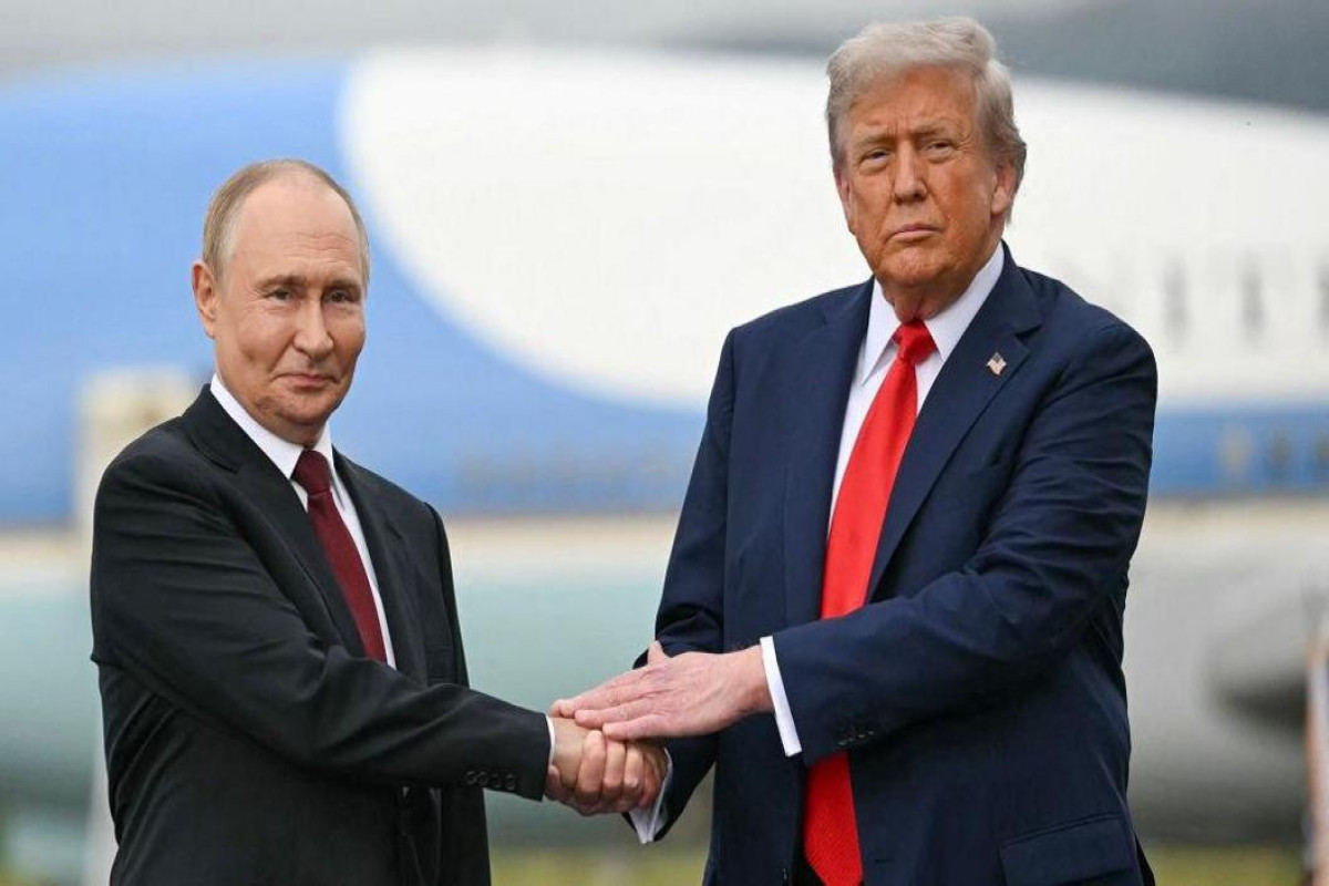 Трамп в ближайшие дни проведёт телефонный разговор с Путиным