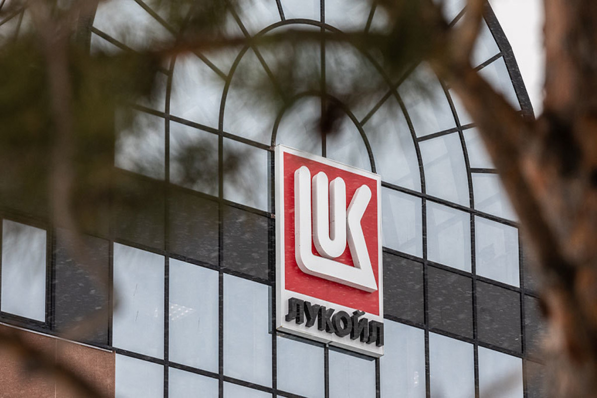 Париж и Берлин настаивают на включении ЛУКОЙЛа в 19-й пакет санкций ЕС