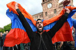 В Ереване дашнаки устроили акцию против сближения с Турцией-ВИДЕО 