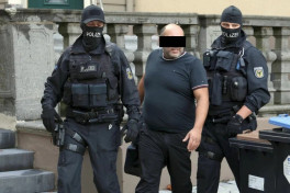 В Германии арестован глава азербайджанской банды по переправке мигрантов-ФОТО 
