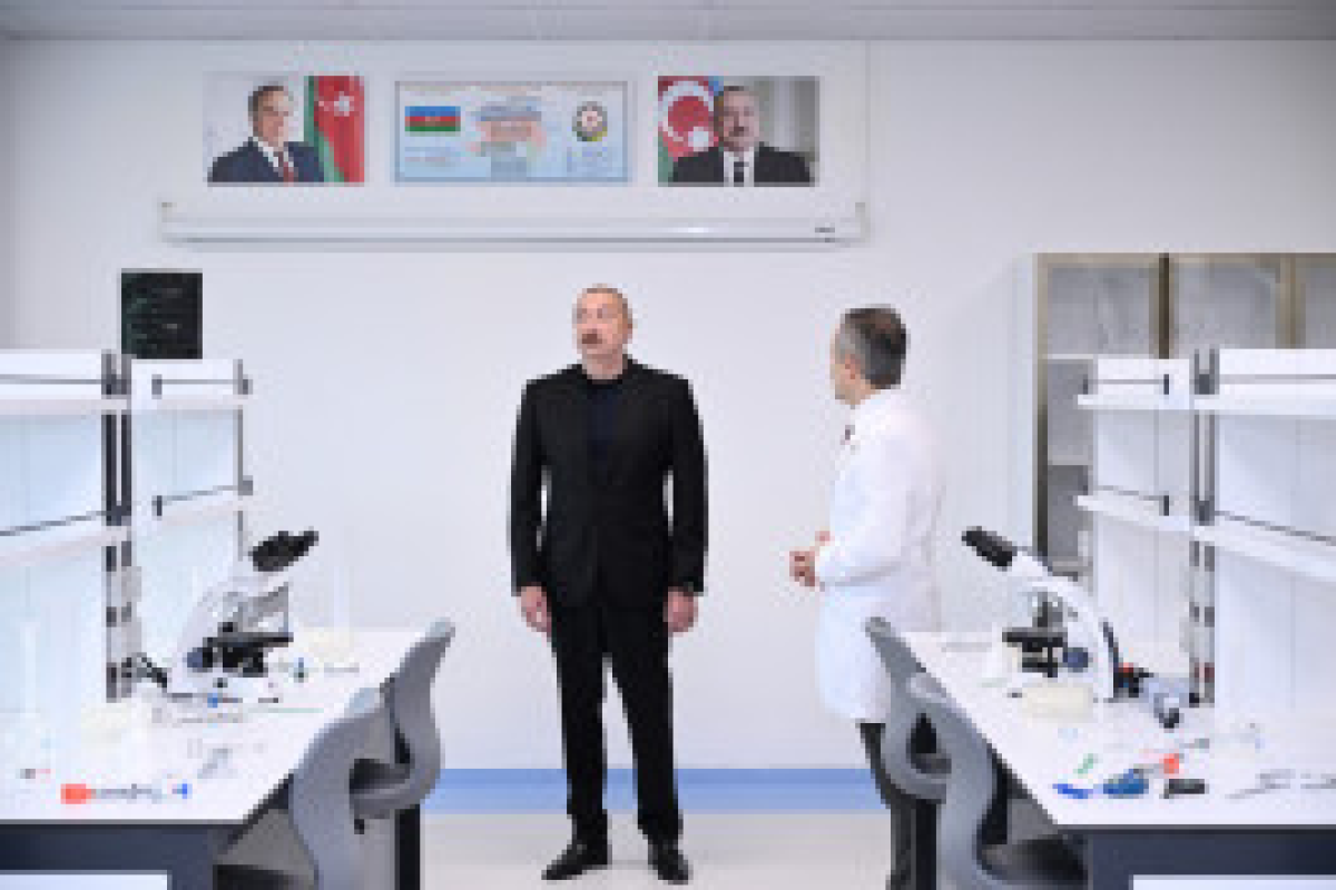 Президент принял участие в открытии здания Клиники Карабахского университета, учебного корпуса факультета медицинских наук и наук о здоровье