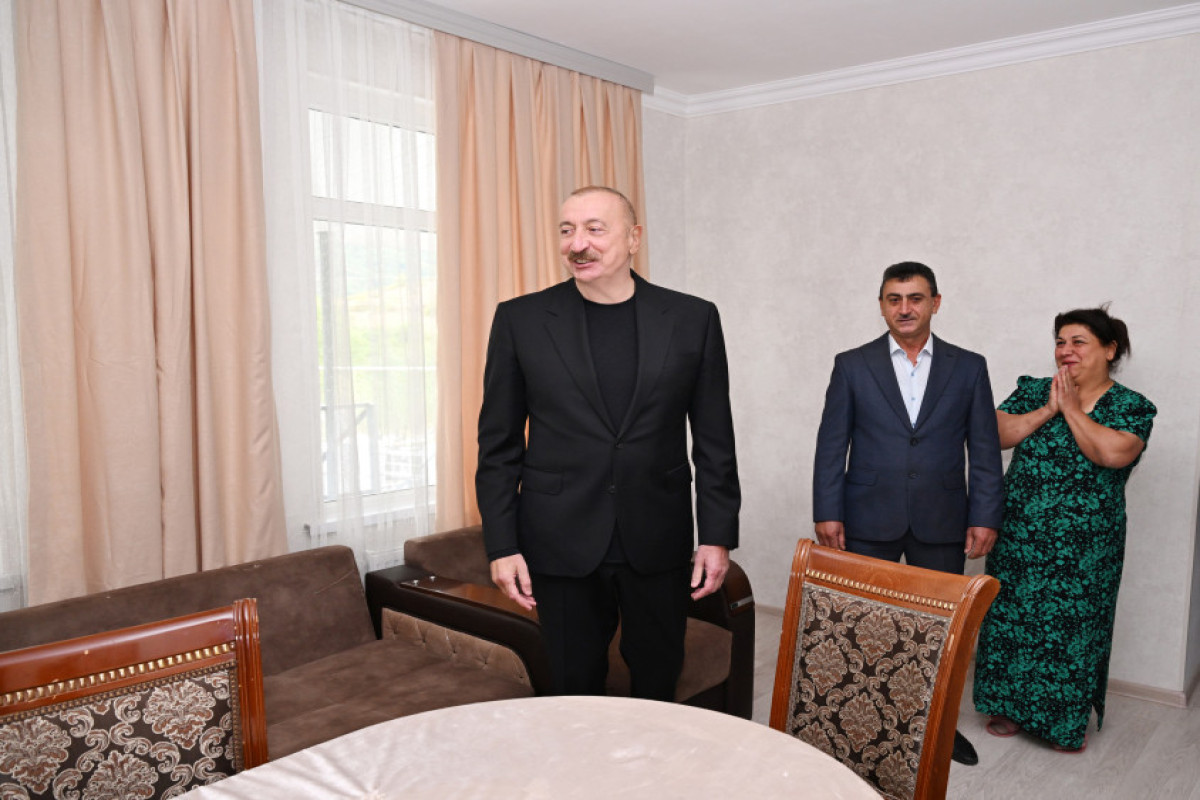 Алиев посетил село Бадара Ходжалинского района-ФОТО 