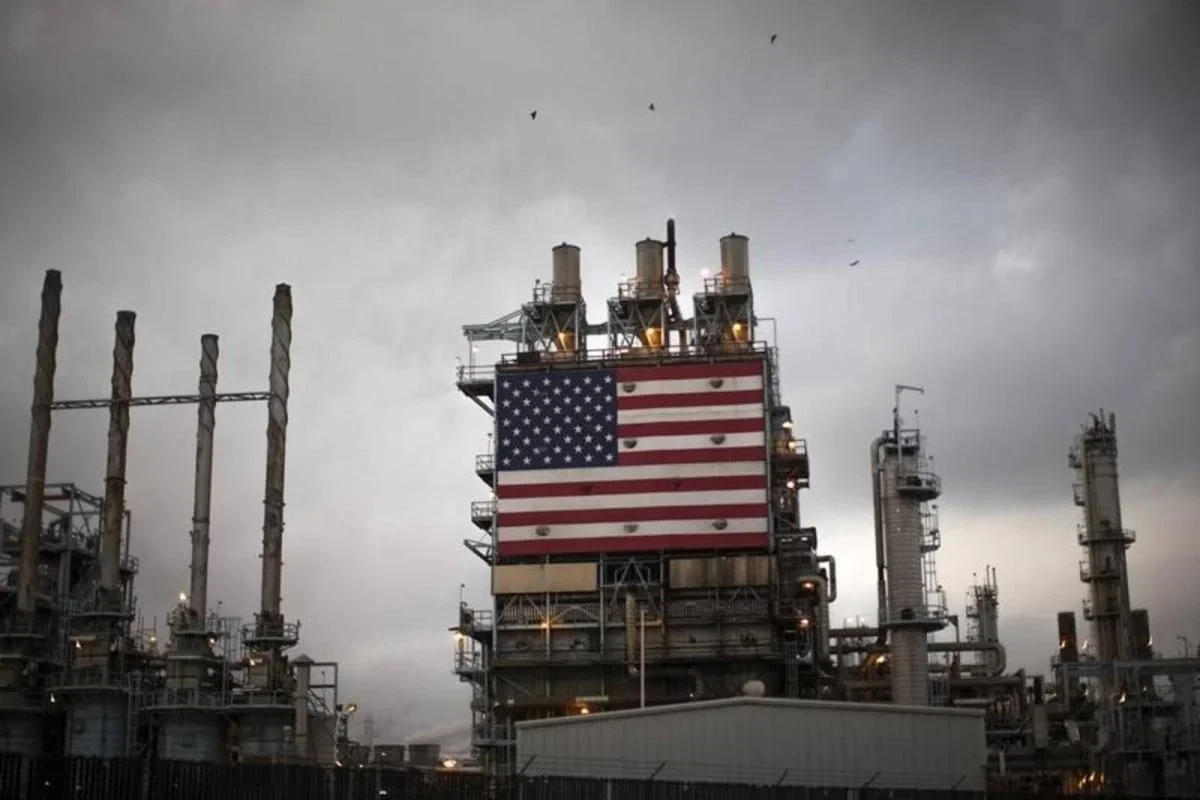 Reuters: Решение ФРС США не удержало цены на нефть от падения
 