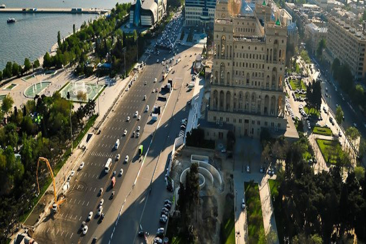 «Молодежь хочет комфорта»: как регионам конкурировать с Баку в борьбе за кадры - ВЗГЛЯД
